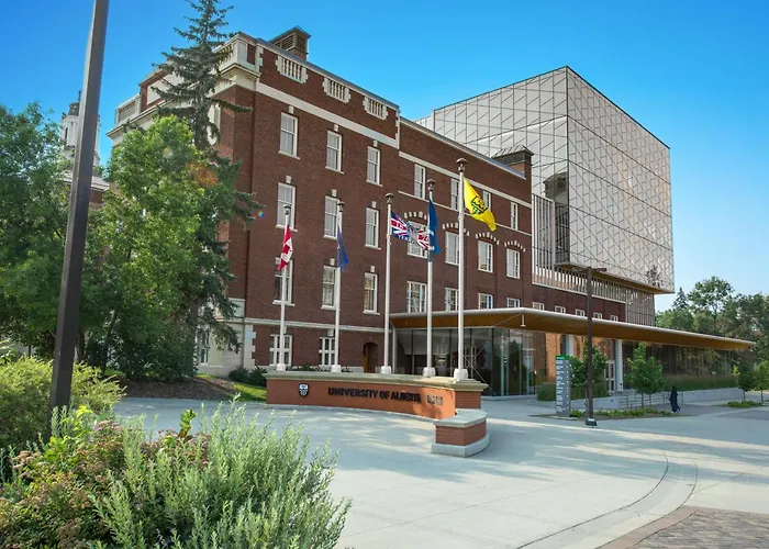 Campus Tower Suite Hotel